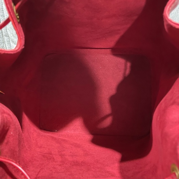 Louis Vuitton Petit Noe Epi Red - Picture 5 of 16